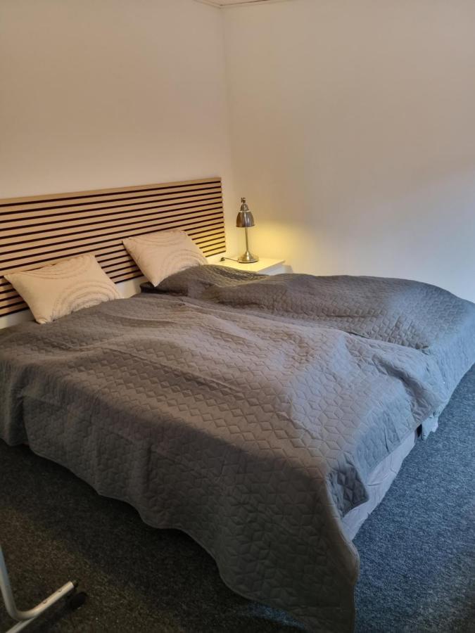 Taet Pa Centrum & Mch/Boxen - Huset Nr. 11 Хернинг Экстерьер фото
