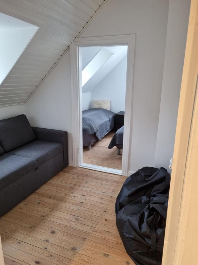 Taet Pa Centrum & Mch/Boxen - Huset Nr. 11 Хернинг Экстерьер фото
